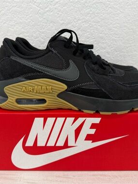 Nike Air Max Excee Sneaker - Men's Size 9 Color Black